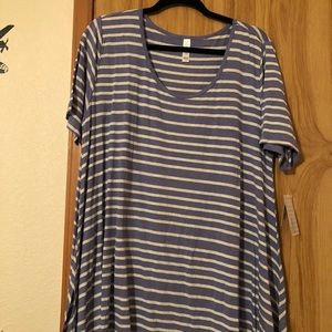Xl Lularoe Perfect T